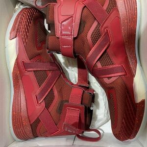 Athletic Propulsion Labs Super Future DS